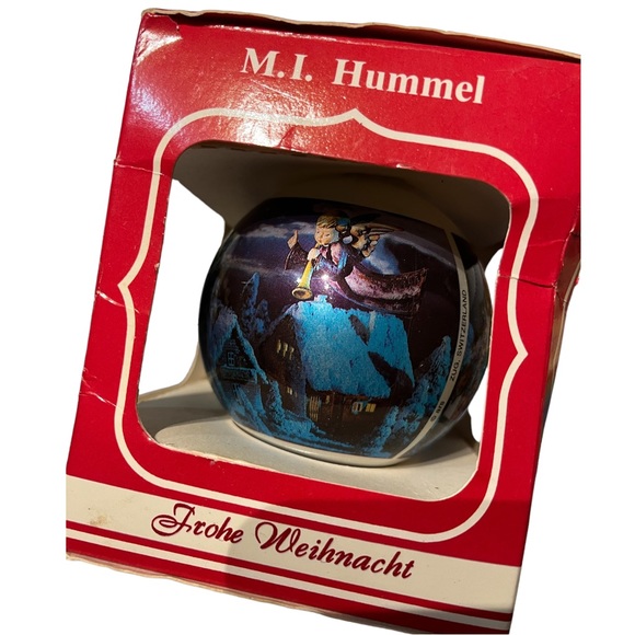 Vintage Collectible Flying Angel 8th Annual Edition 1990 Christmas Ornament - Picture 1 of 4